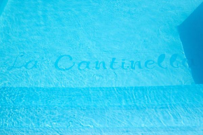  La Cantinella  Остра